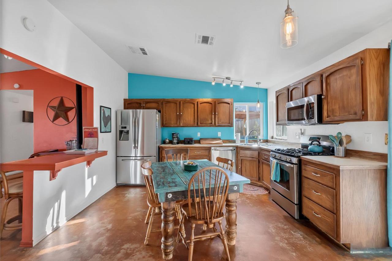 Cozy Desert Retreat With Amazing Views Only 4 Miles To Jtnp Джошуа-Три Экстерьер фото